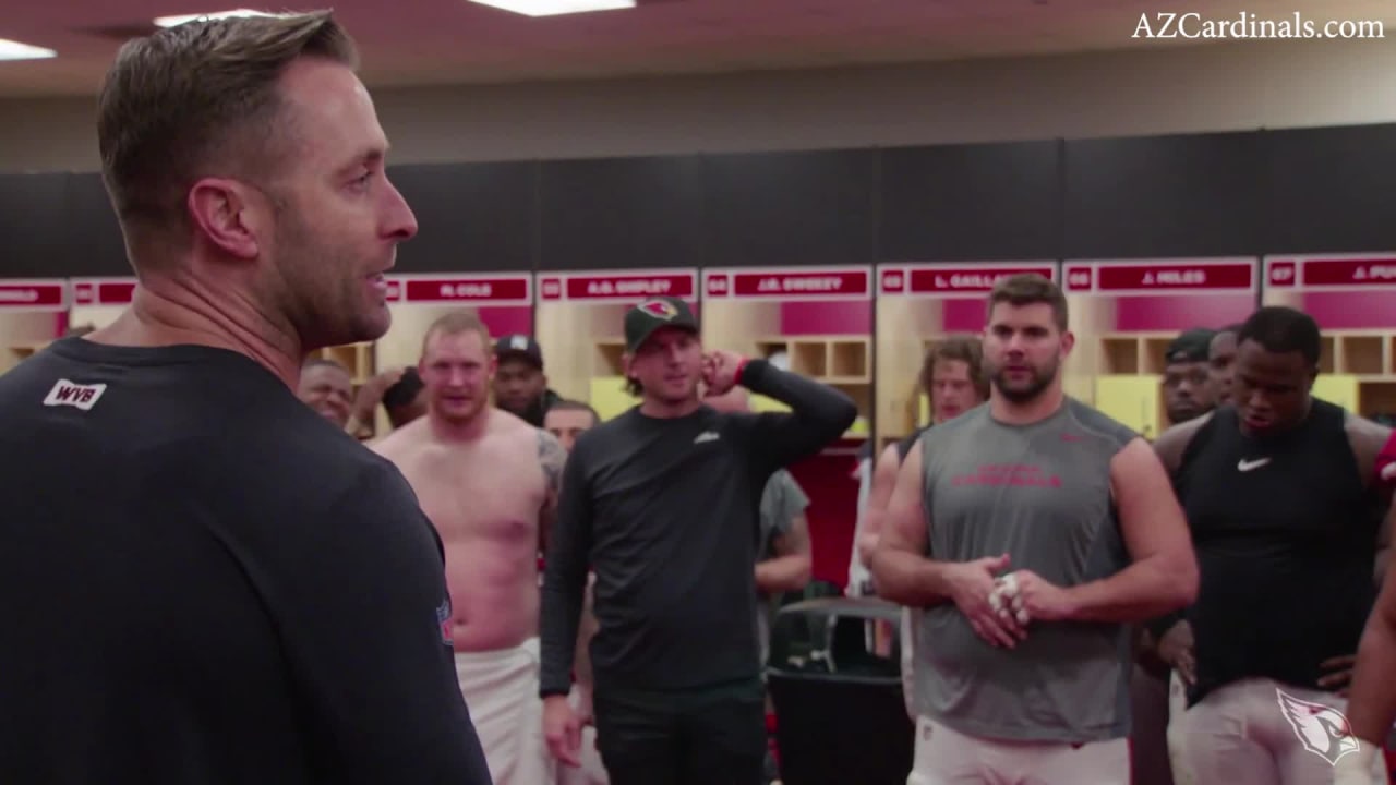 Kliff Kingsbury hands out game balls after beating the Browns