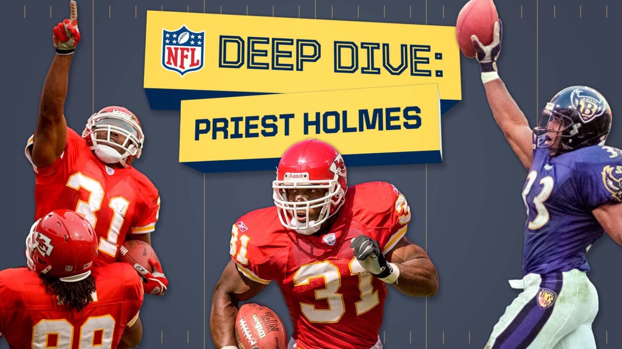 Priest Holmes had quite the career after going undrafted in 1997. (via  @nflthrowback) - 