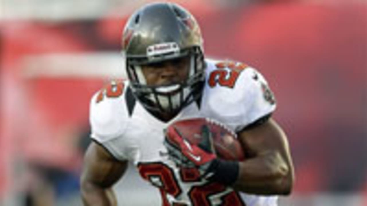 d_martin_120826_spot.jpg