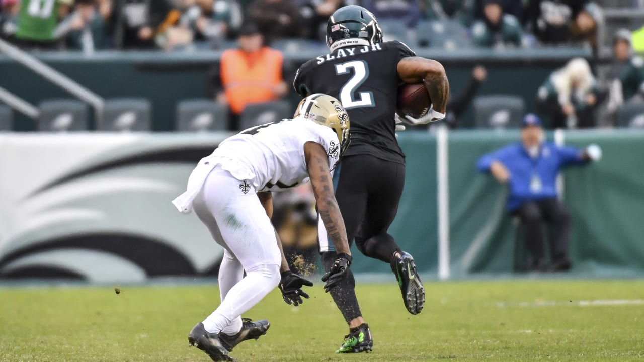 Philadelphia, Pennsylvania, USA. 21st Nov, 2021. Philadelphia Eagles  cornerback Darius Slay (2) in action prior to the NFL game between the New  Orleans Saints and the Philadelphia Eagles at Lincoln Financial Field