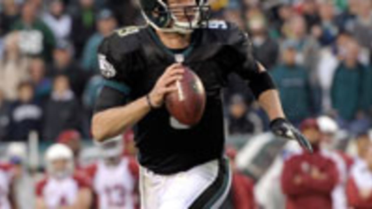 nick-foles-131201-spot.jpg