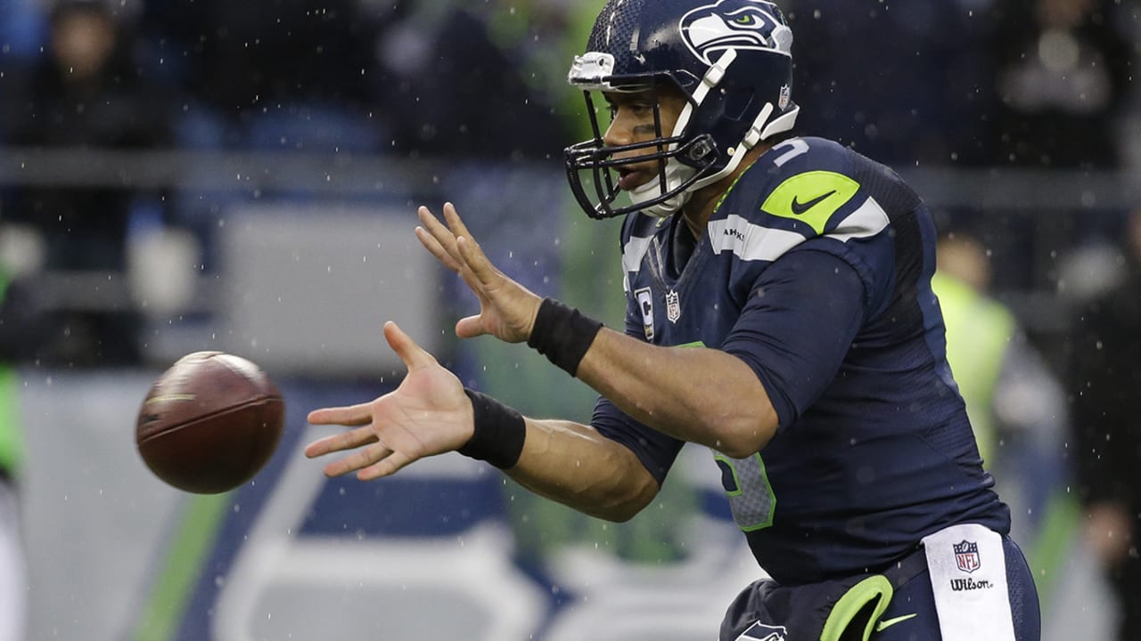 russell-wilson-150914-spot.jpg
