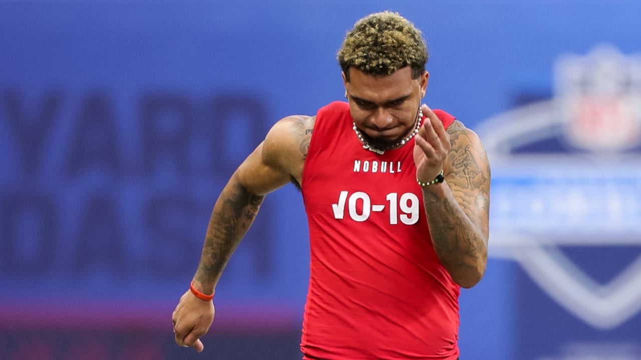 Wide receiver Jadon Haselwood runs the 40yard dash at the 2023 NFL