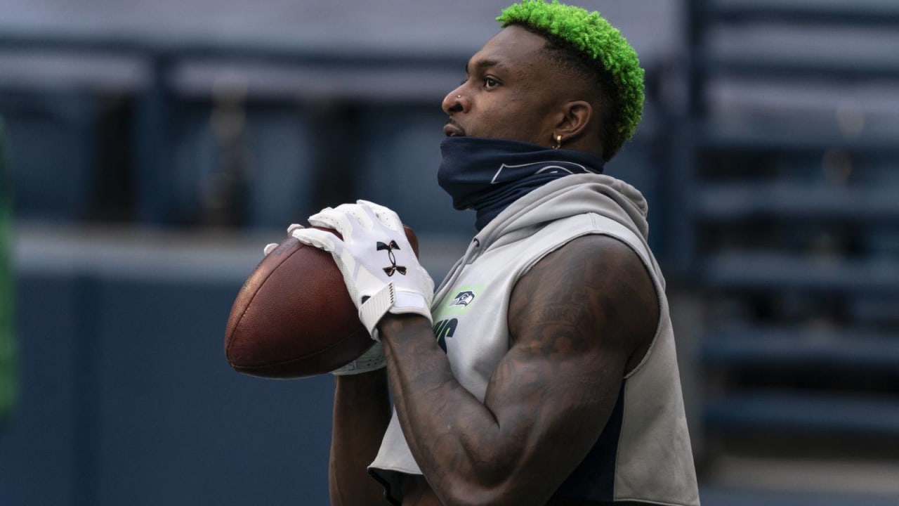 DK Metcalf showed up to the stadium today in a Steve Largent jersey! :  r/Seahawks