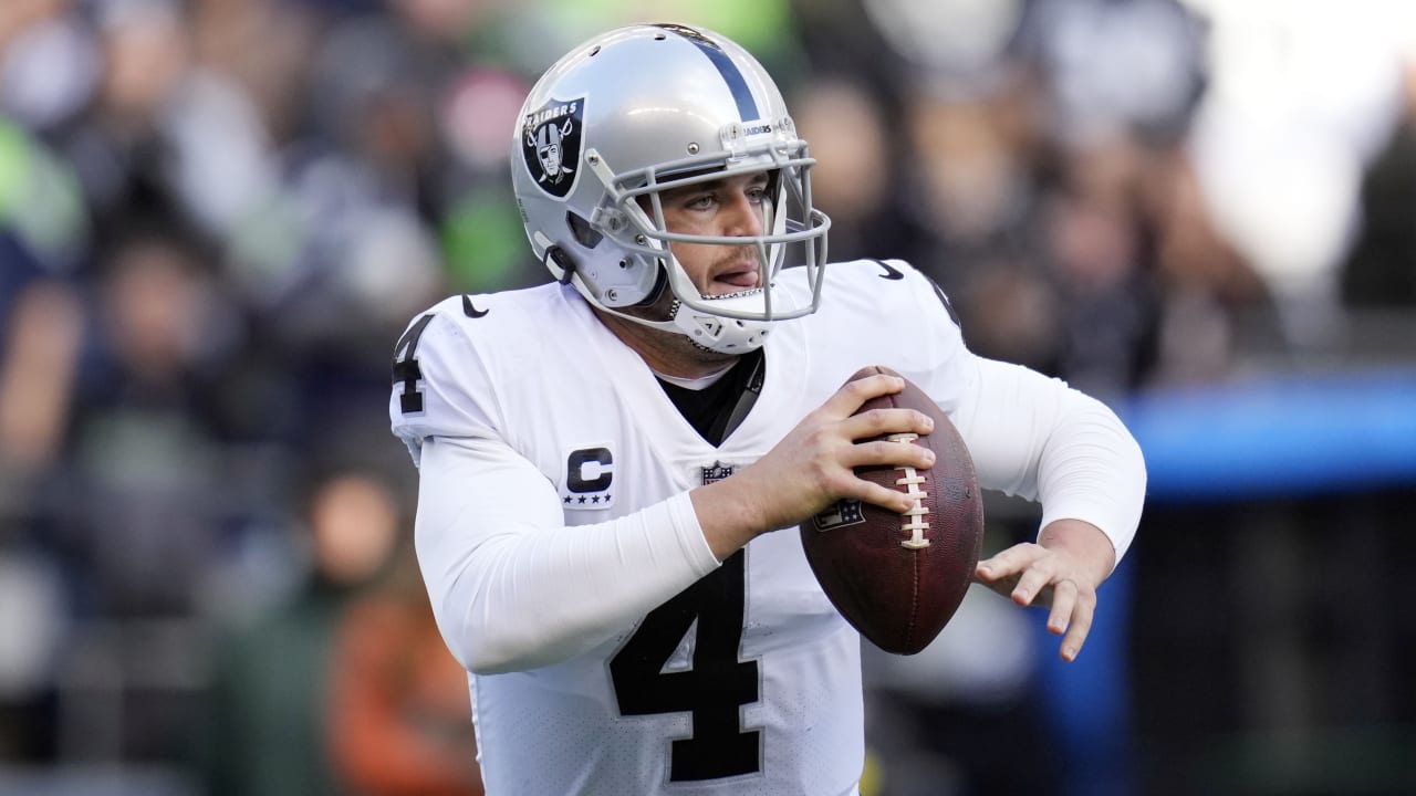 NFL Insider Ian Rapoport offers latest on possibility of a Derek Carr trade