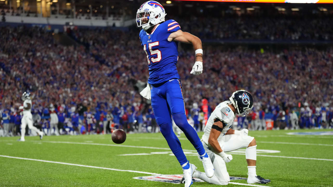 Jake Kumerow catches TD pass as Bills tie NFL record