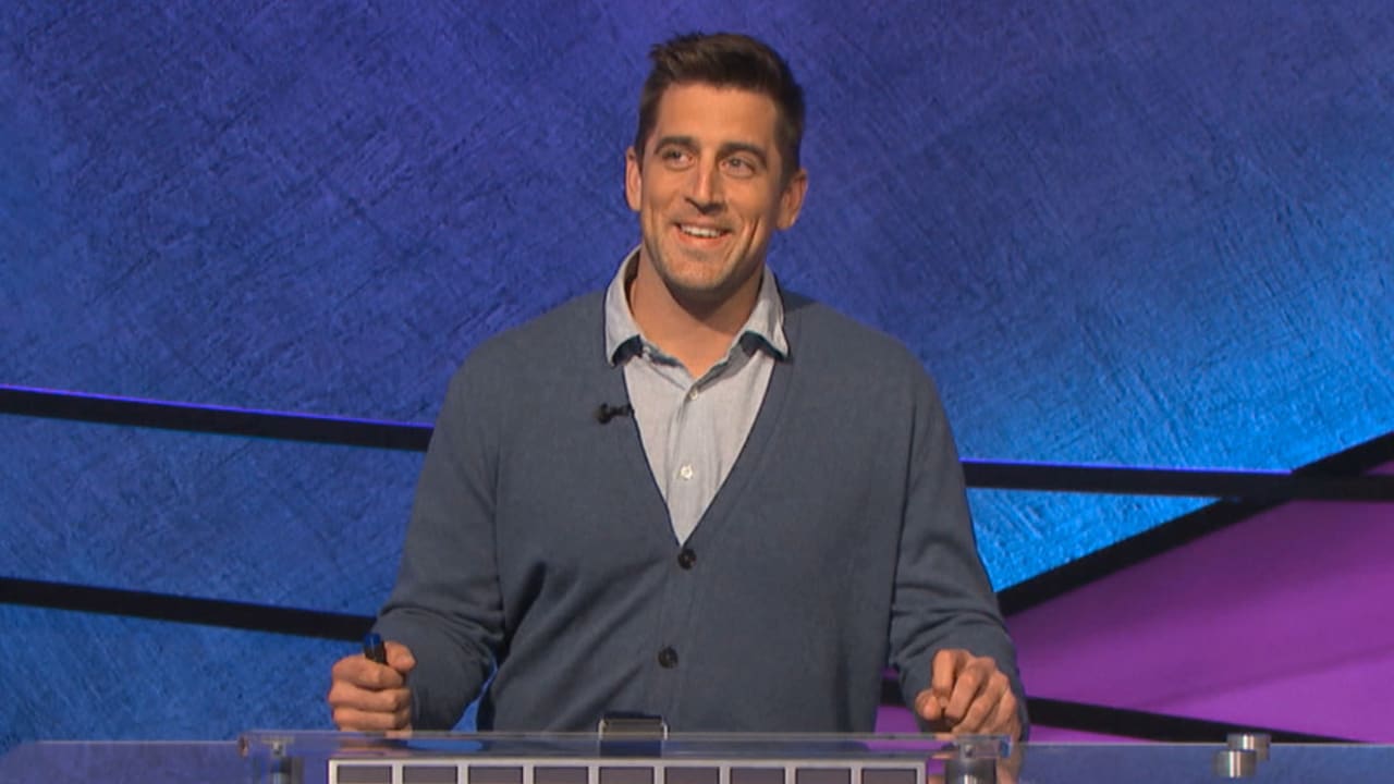 Aaron Rodgers Comes Up Clutch On Celebrity Jeopardy