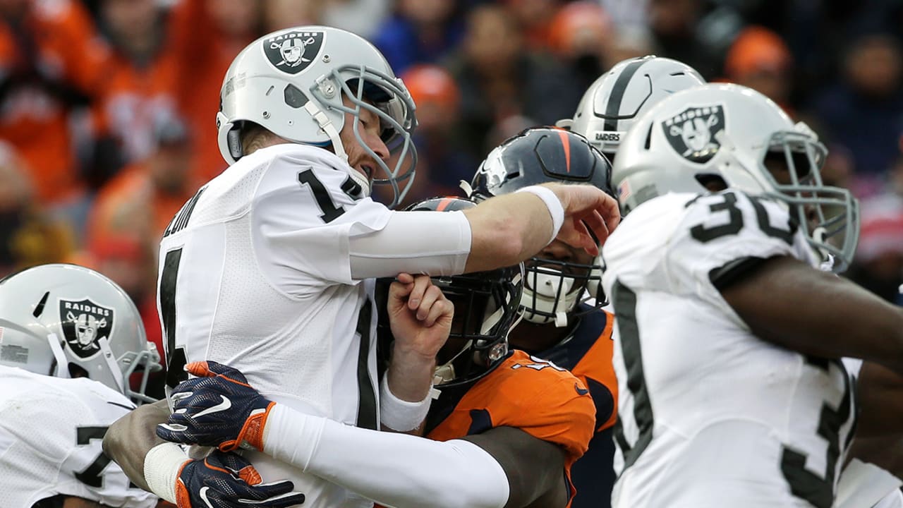 mcgloin-sack-170101-sl