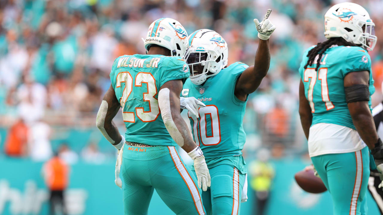 Dolphins clinch final AFC playoff berth with win over Jets, will face