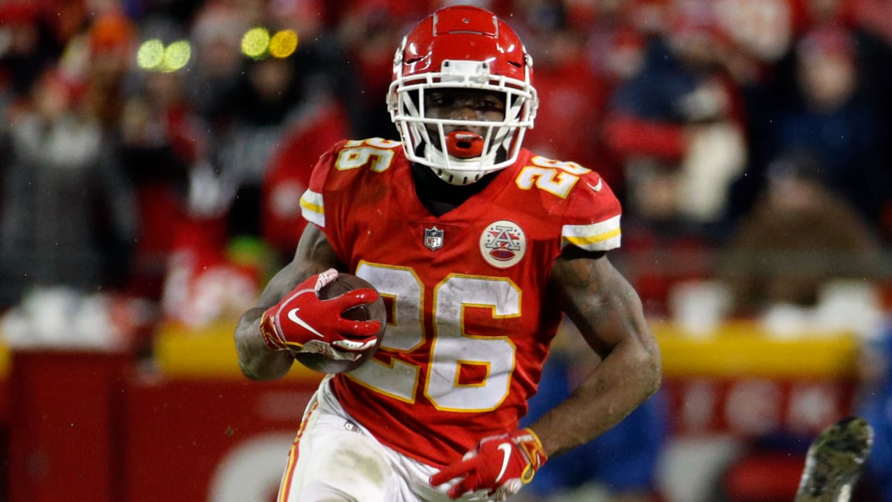 Damien Williams' career night ignites Chiefs' run game