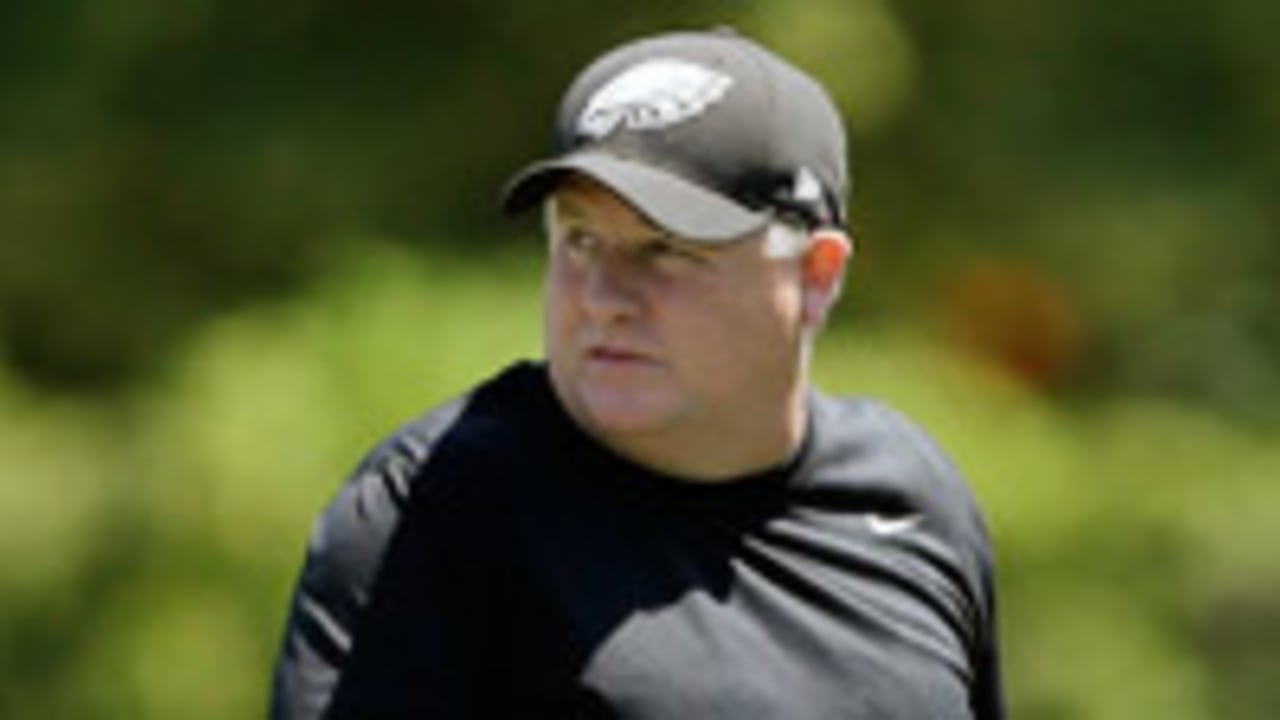 chip-kelly-130626-spot.jpg