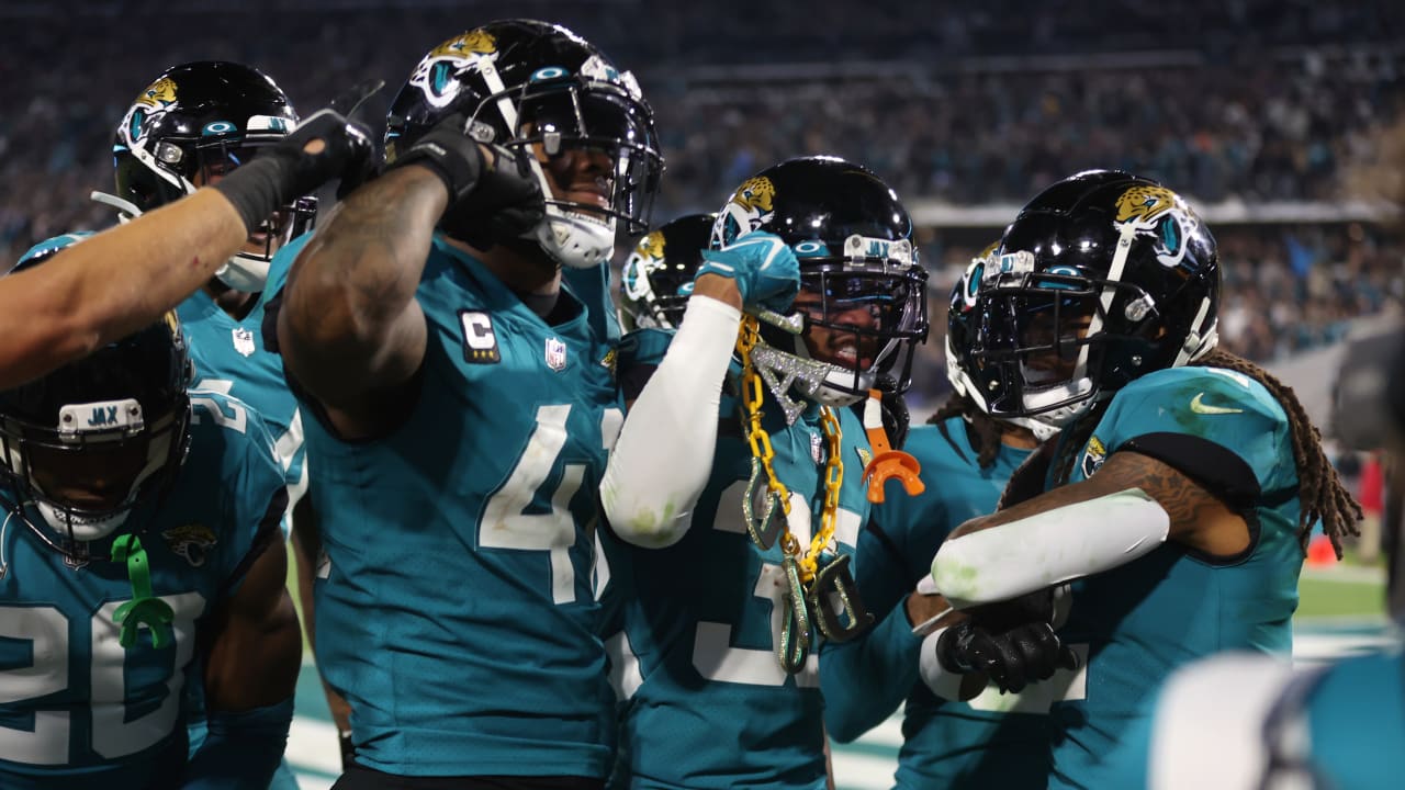 Doug Pederson and the Jaguars used a 1940s playbook to come back and beat  the Chargers 