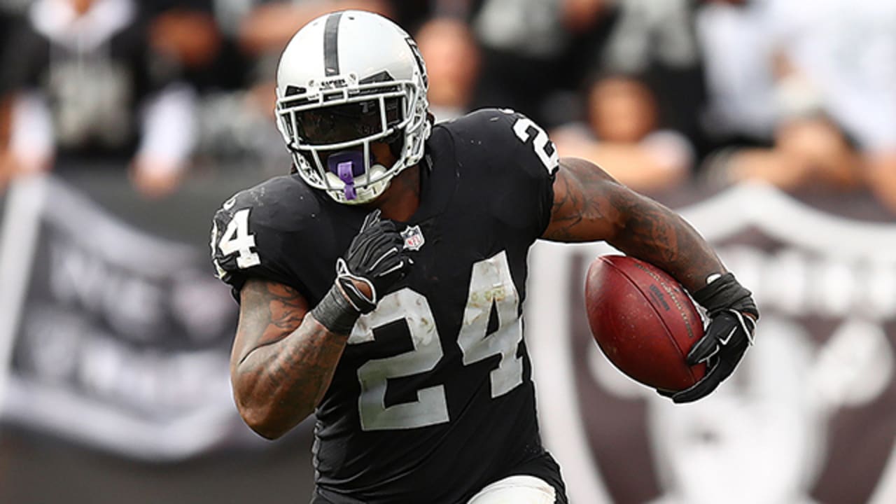 Oakland Raiders Reportedly Eying Marshawn Lynch As Potential