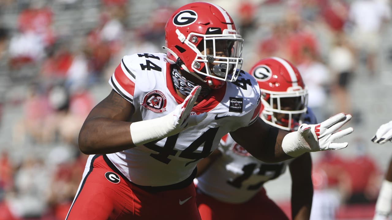 Georgia Football DE Travon Walker Declares for 2022 NFL Draft - Sports  Illustrated Georgia Bulldogs News, Analysis and More