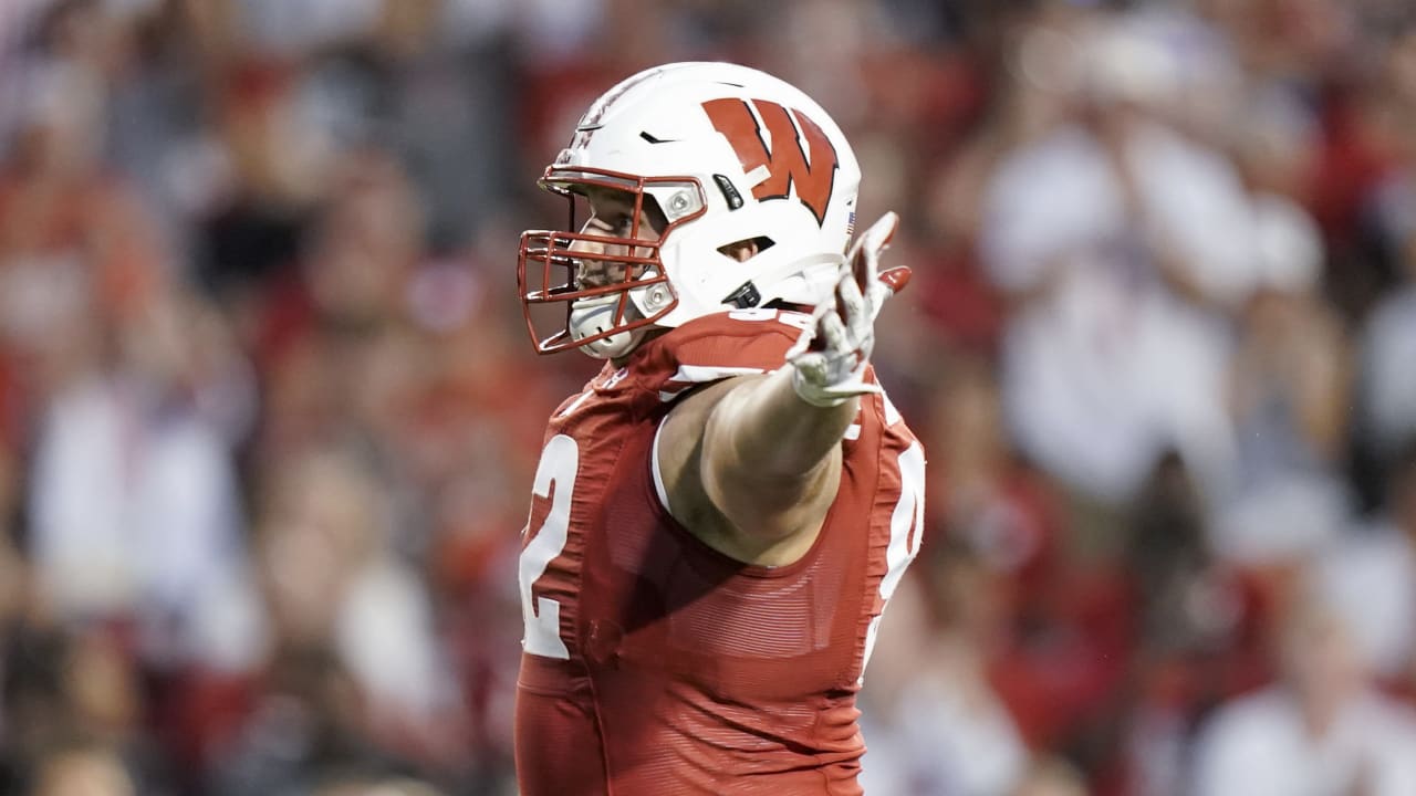 2022 NFL Draft: Denver Broncos bring Wisconsin Badgers DL Matt Henningsen  on board in the sixth round - Bucky's 5th Quarter