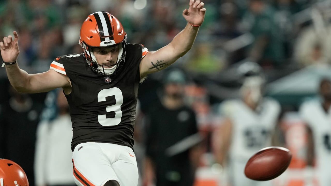 Browns replace kicker Cade York