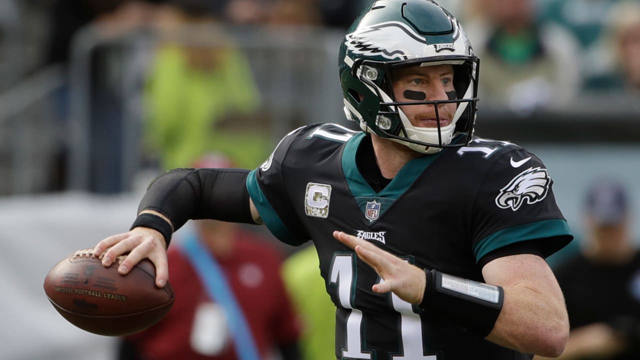 carson-wentz171107-sl.jpg
