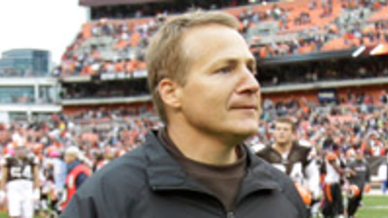 Eric_Mangini_130601_SL.jpg