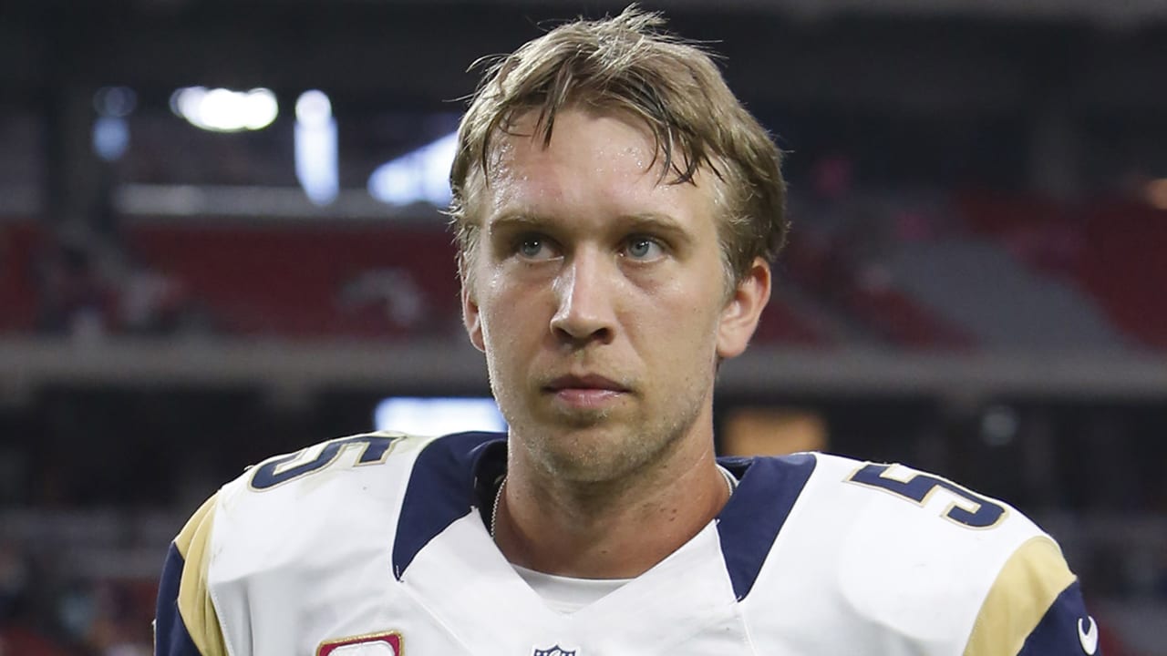 nick-foles-160801-spot.jpg