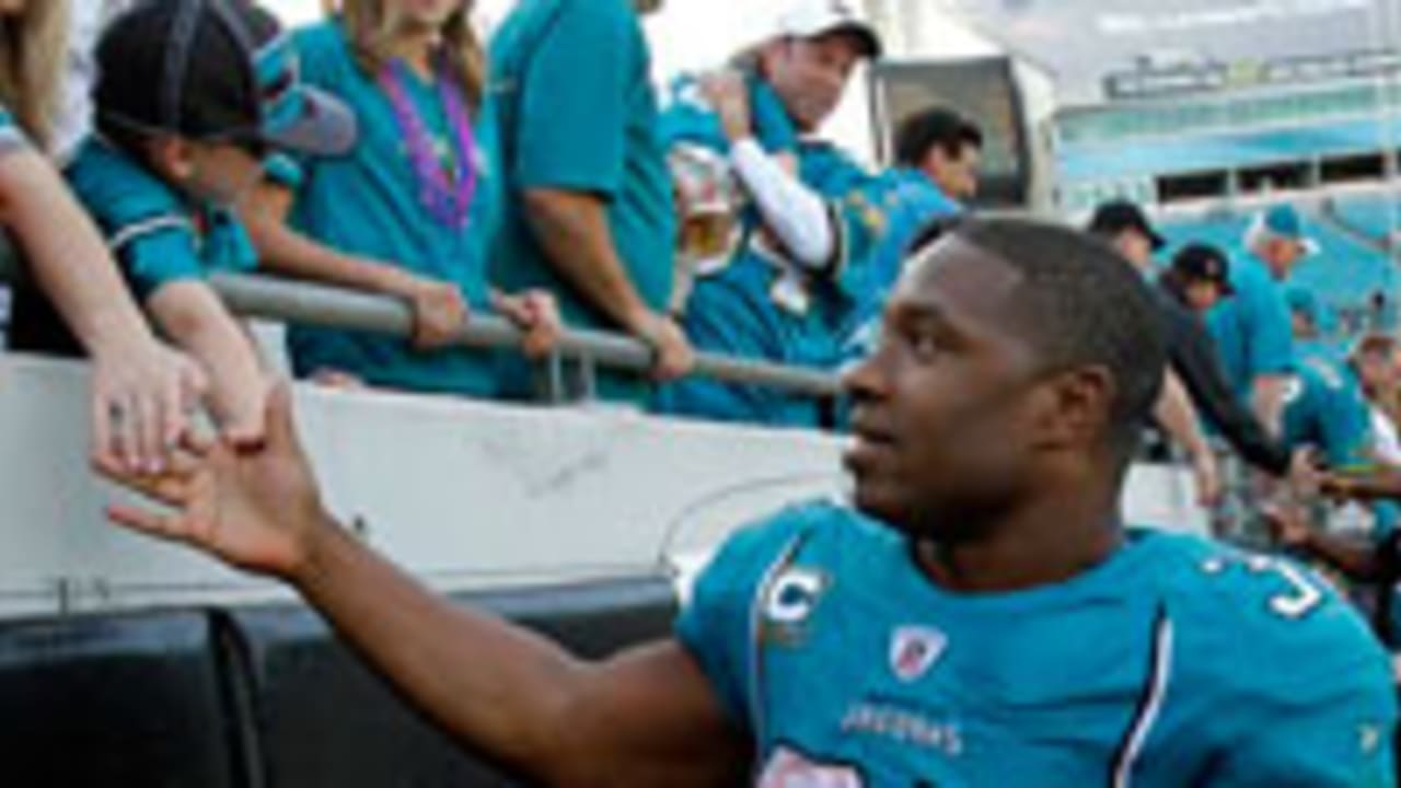 maurice_jones-Drew-0902-spot2.jpg