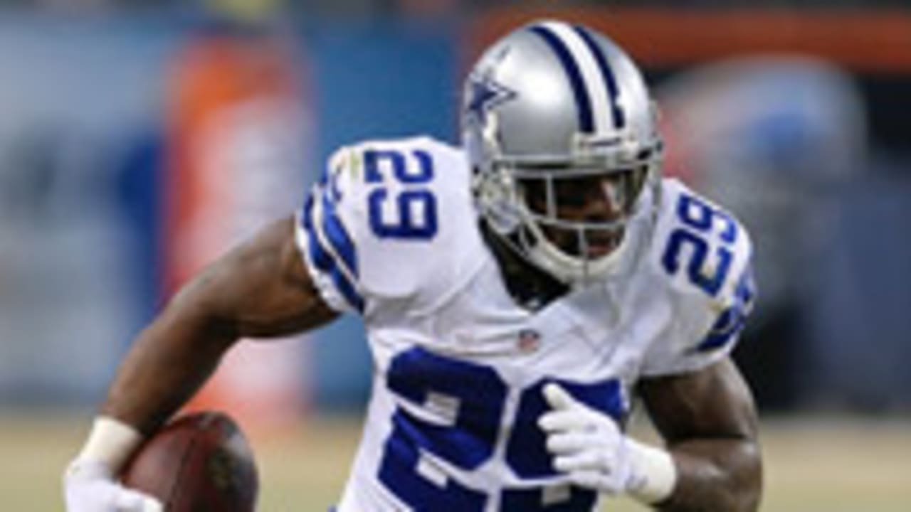demarco murray-141219-spot2.jpg