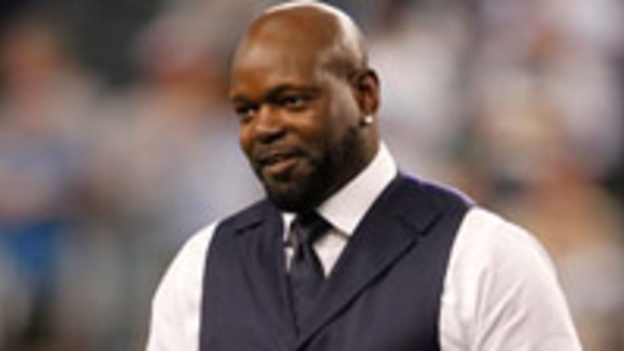 Emmitt-Smith-0130208-Spot.jpg