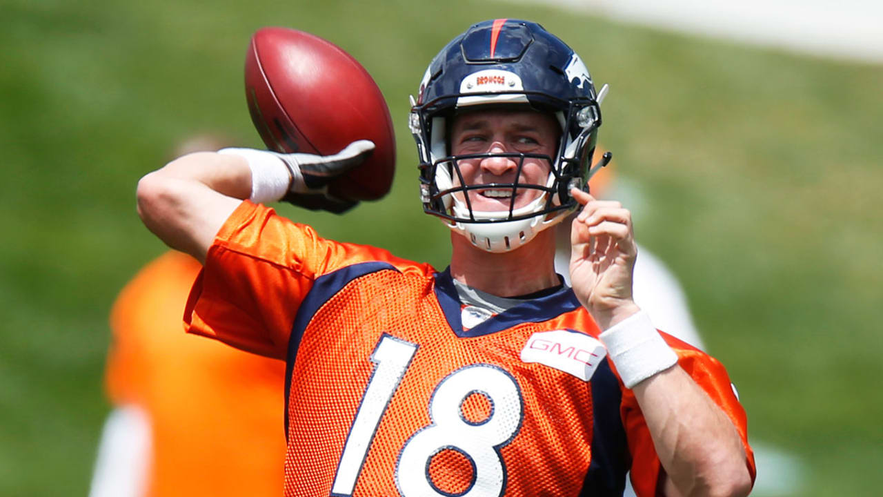 Peyton-Manning-SL-150722