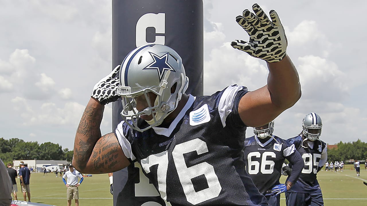 NFL Report: Greg Hardy to start for the Panthers - Los Angeles Times