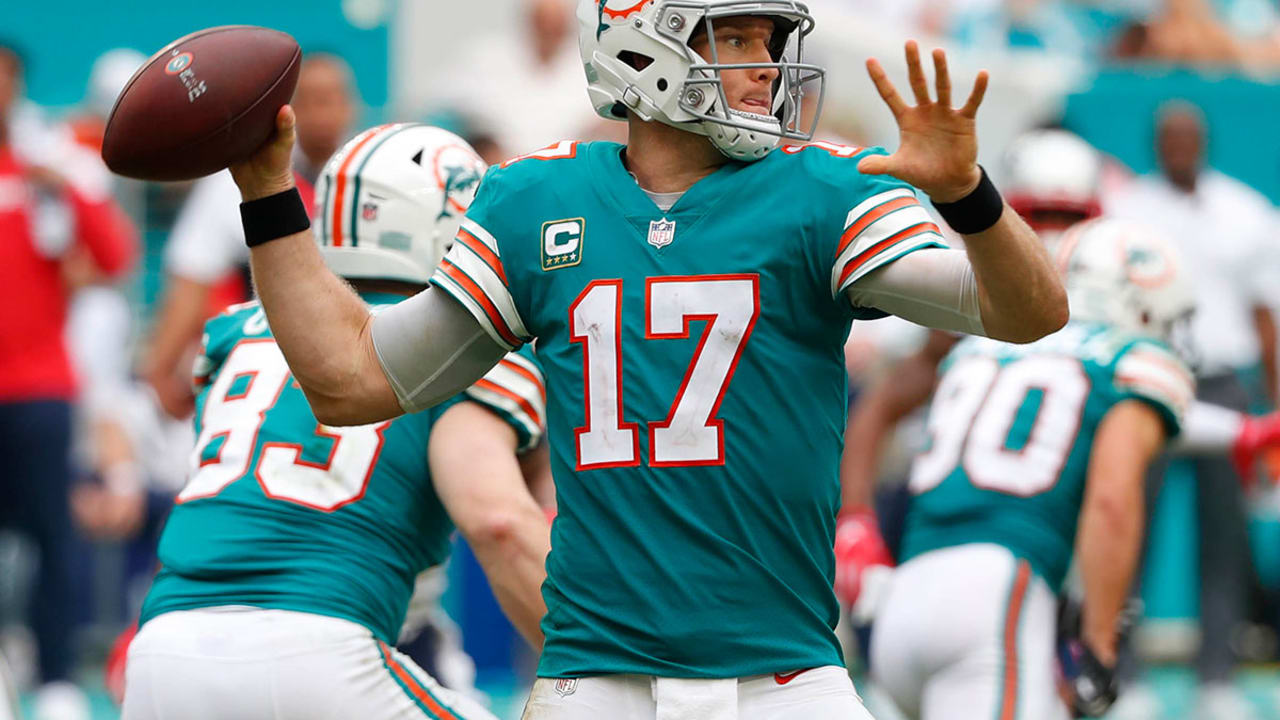 tannehill-181212-sl.jpg