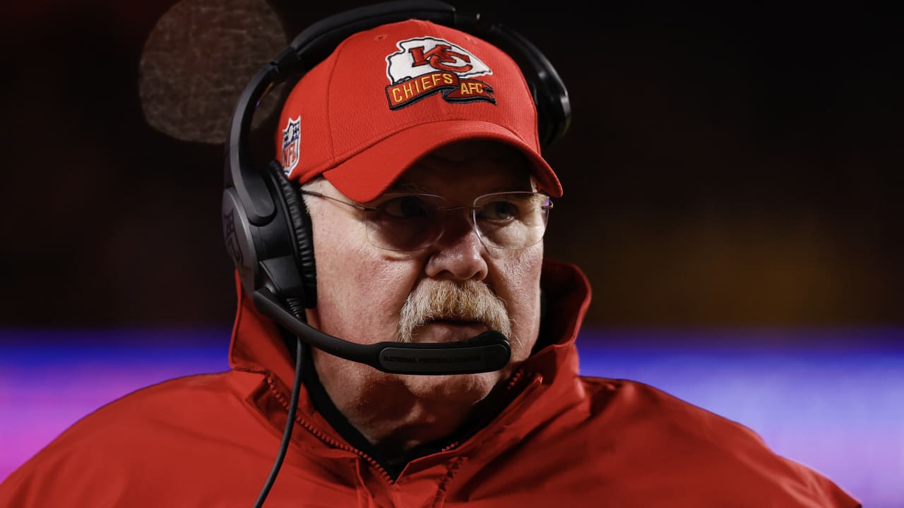 Sideline Chatter: Seems Andy Reid should set his sights higher