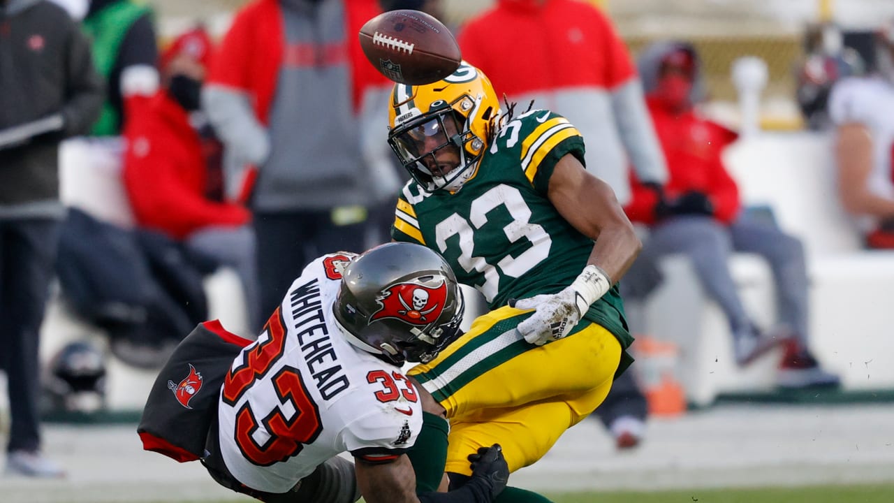 Jordan Whitehead Is a Heat-Seeking Missile, Forces Stellar Fumble for Bucs  