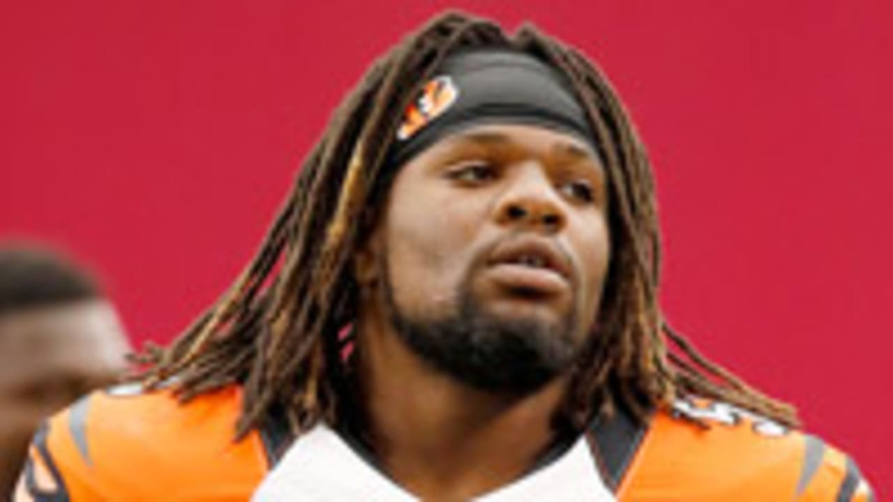 Vontaze Burfict misses practice with concussion