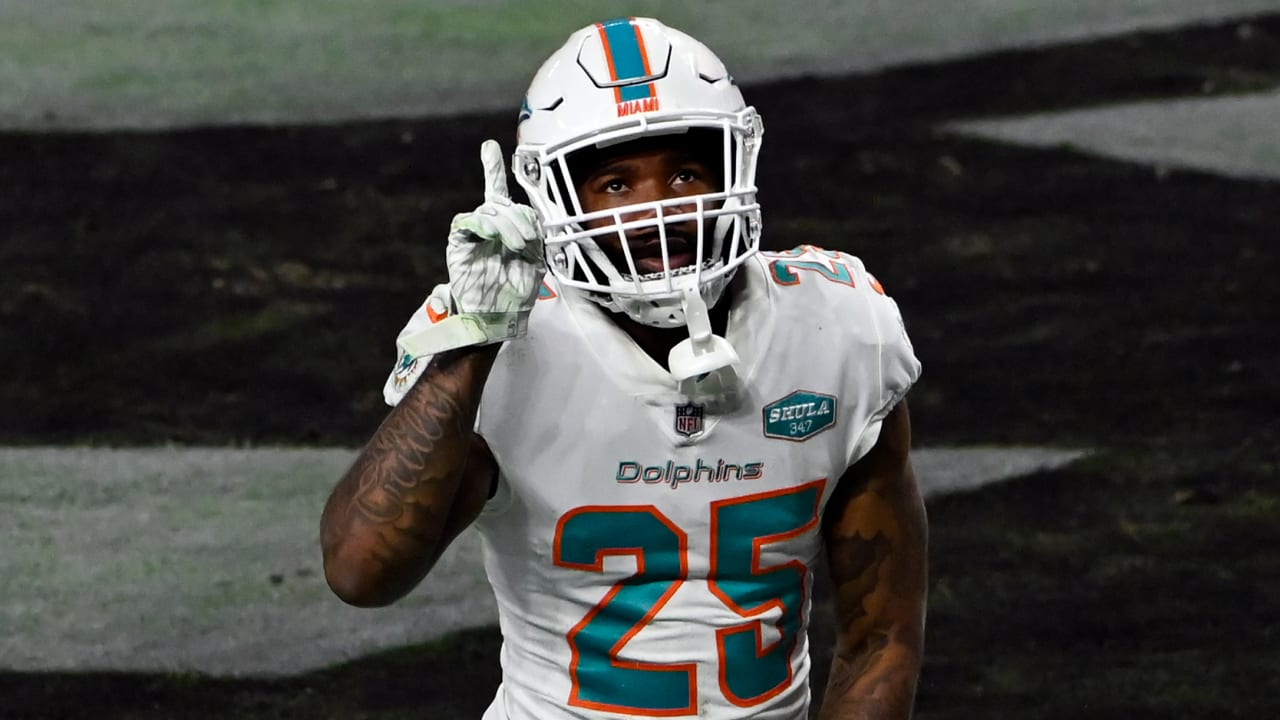 Dolphins offers best guaranteed money for CB to keep Xavien Howard - CGTN