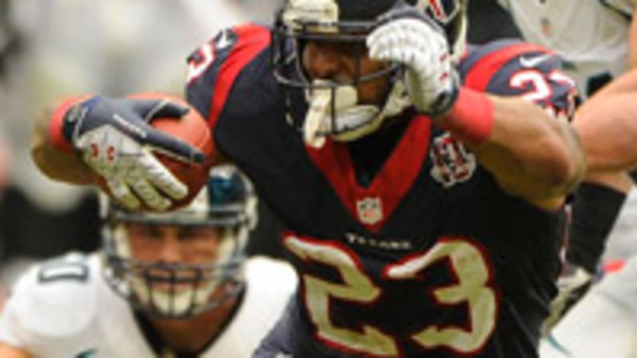 arian-foster-121121-spot.jpg