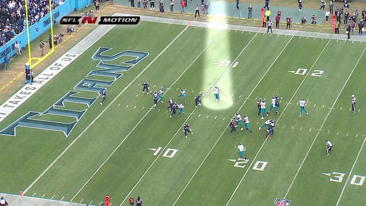 Excellent film breakdown of Brock Purdy's first start against LA courtesy  of @baldynfl 