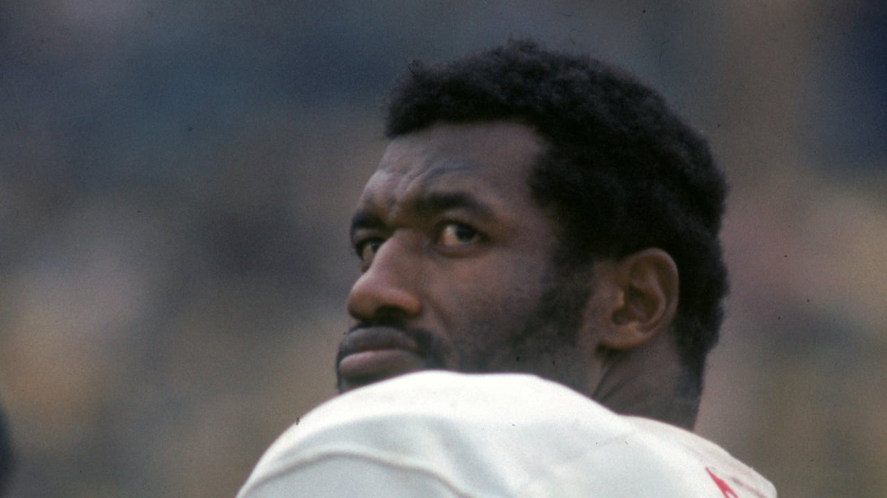 Not in Hall of Fame - 4. Bobby Bell