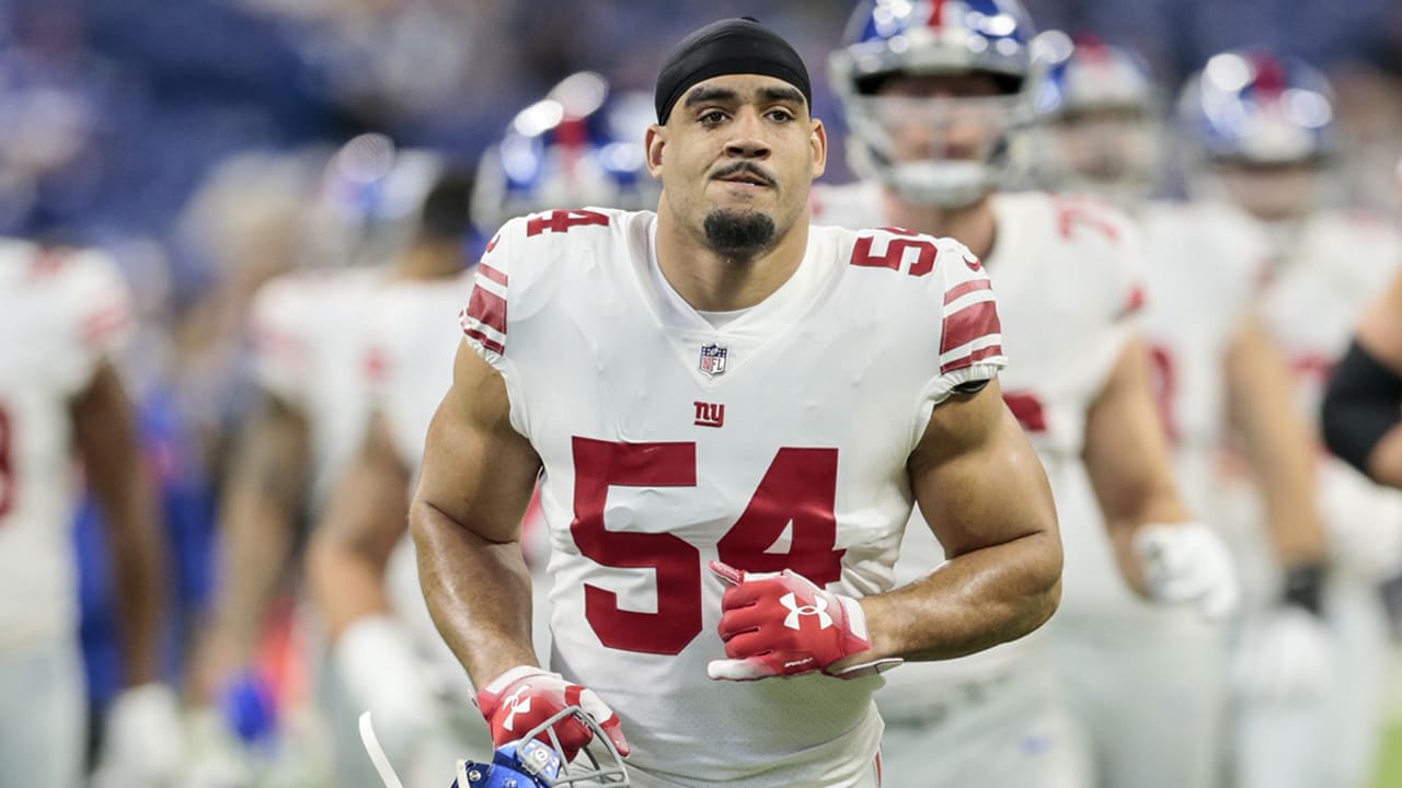 Giants considering trading linebacker Olivier Vernon