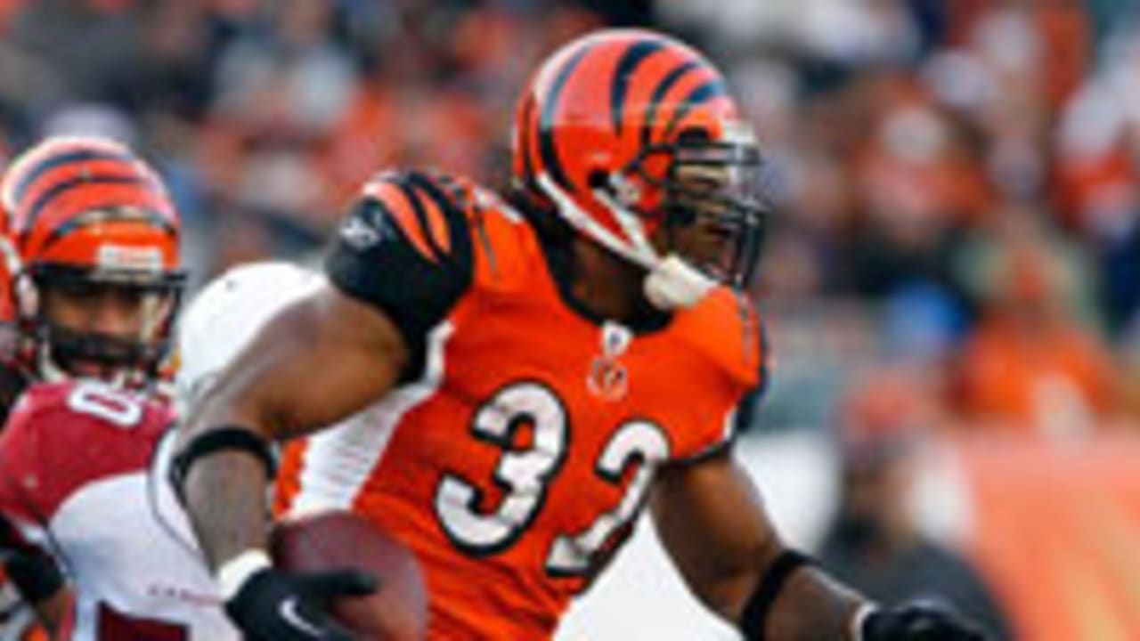 Cedric Benson signed by Green Bay Packers
