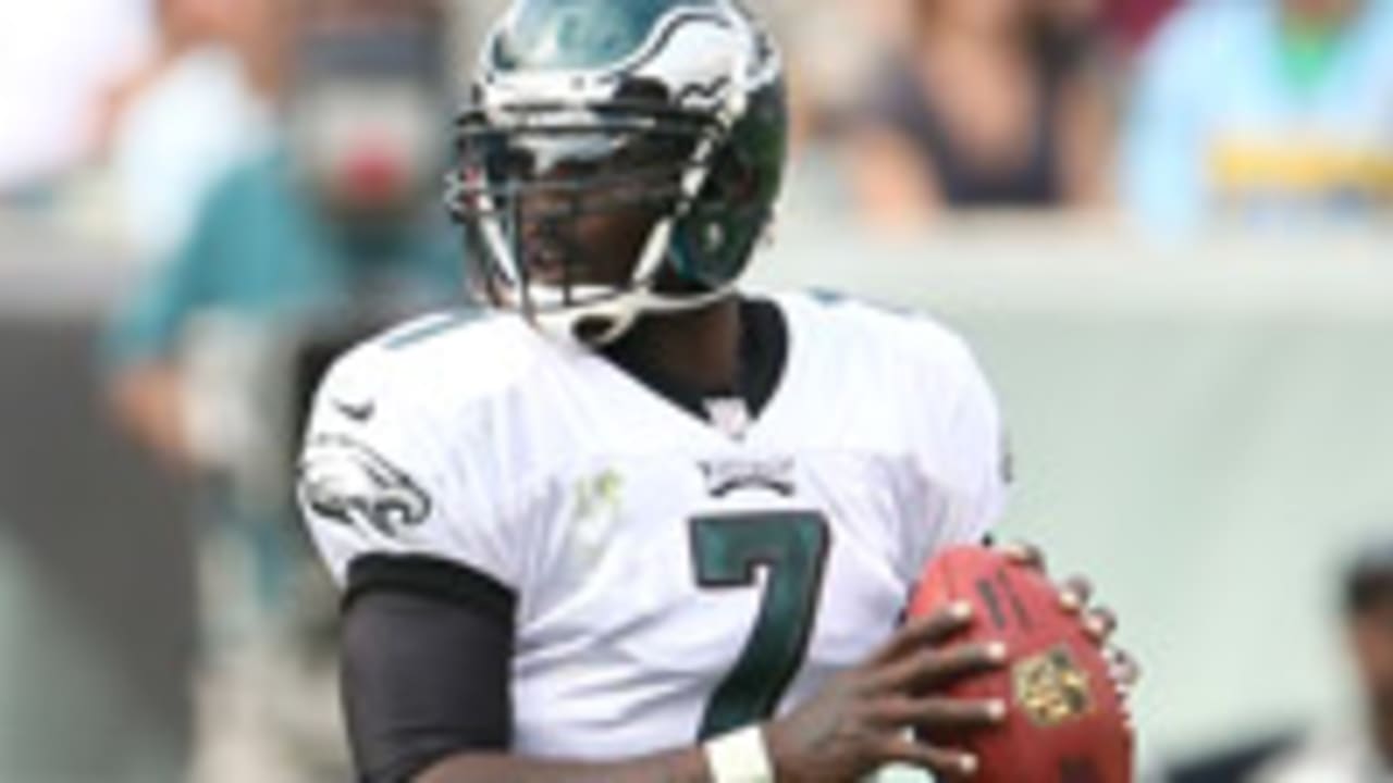michael-vick-120918-spot.jpg