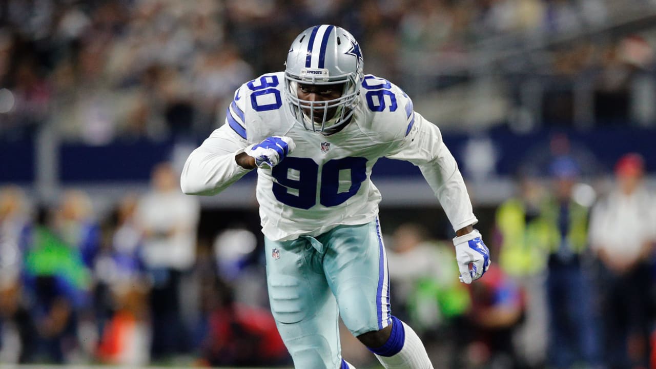 demarcus-lawrence-160420-SL