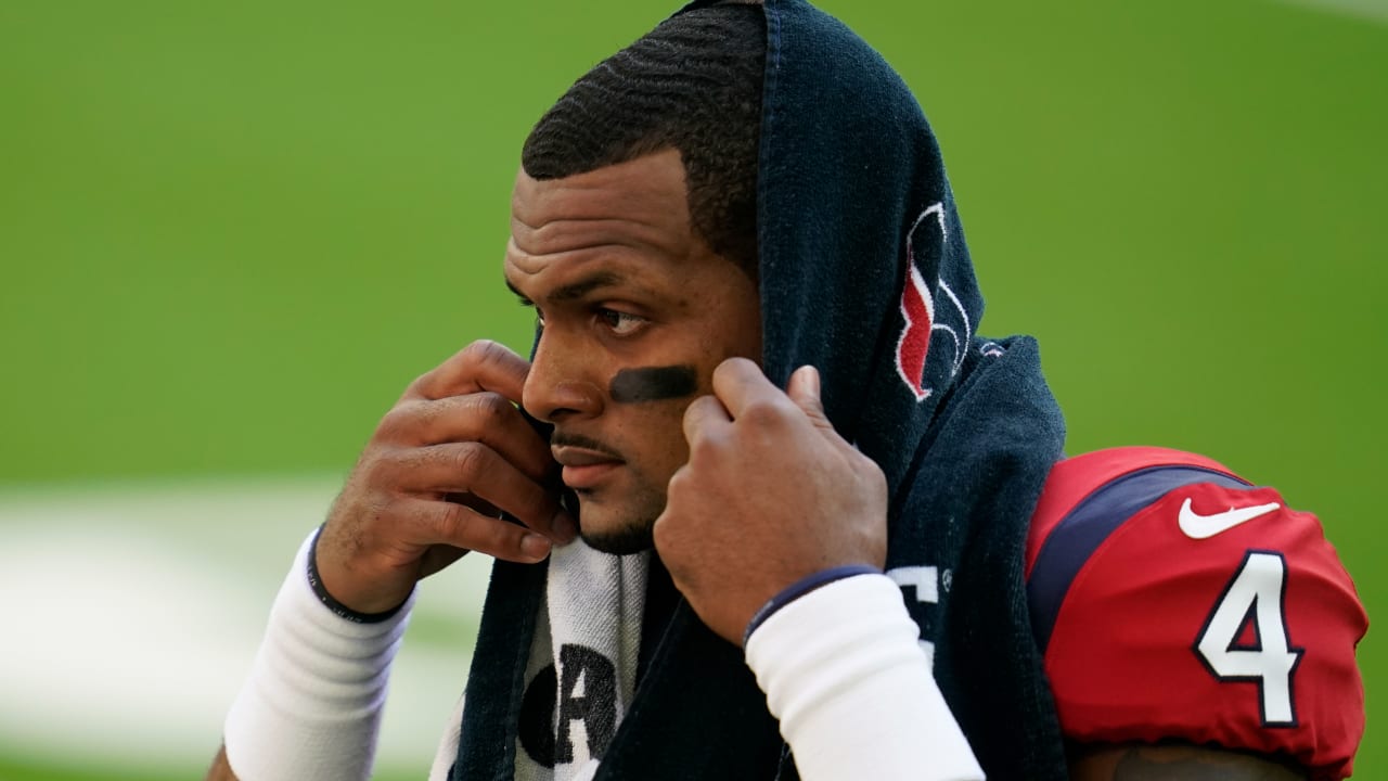 Brian Flores addresses the rumors linking Deshaun Watson to the Miami  Dolphins - Dolphin Nation