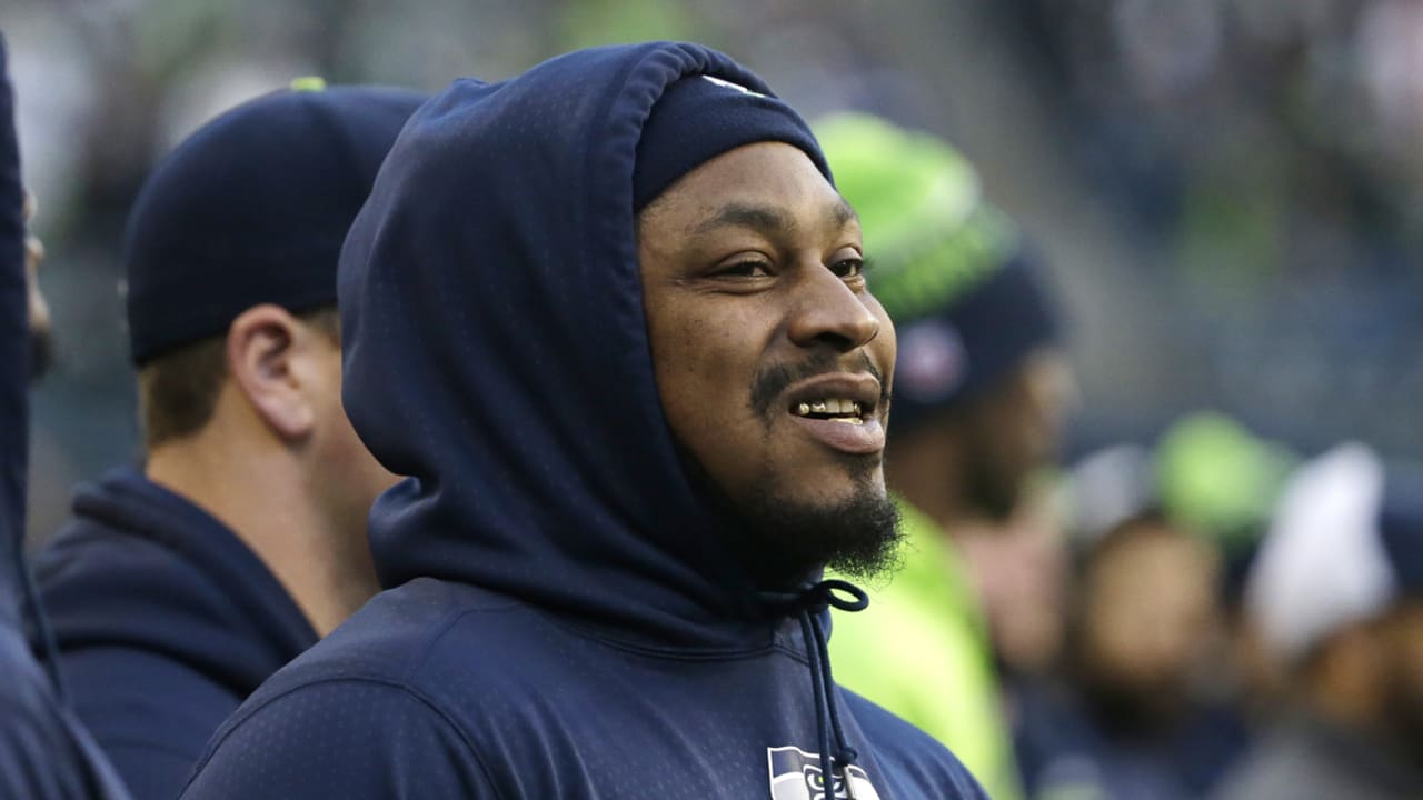 marshawn-lynch-122815