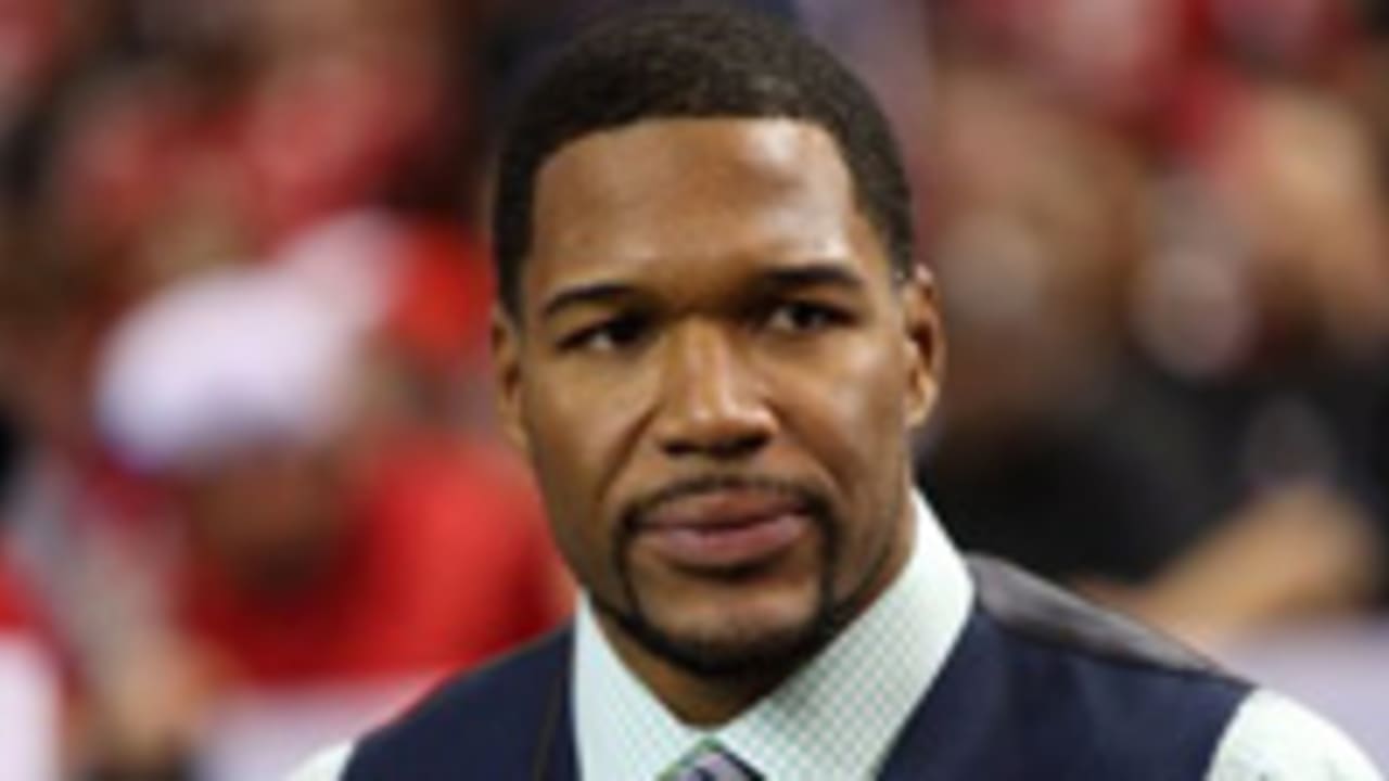 Michael Strahan Pays Tribute After Former NY Giants Coach Jim