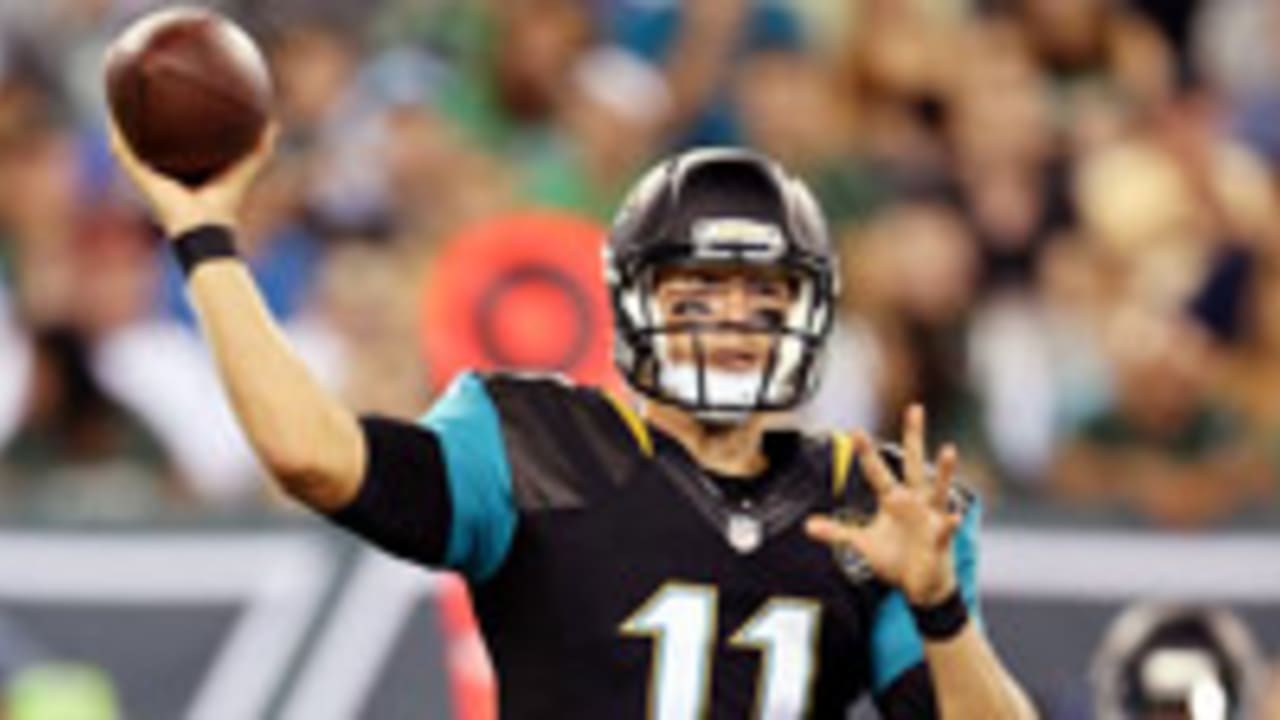 Gabbert takes center stage with Jaguars