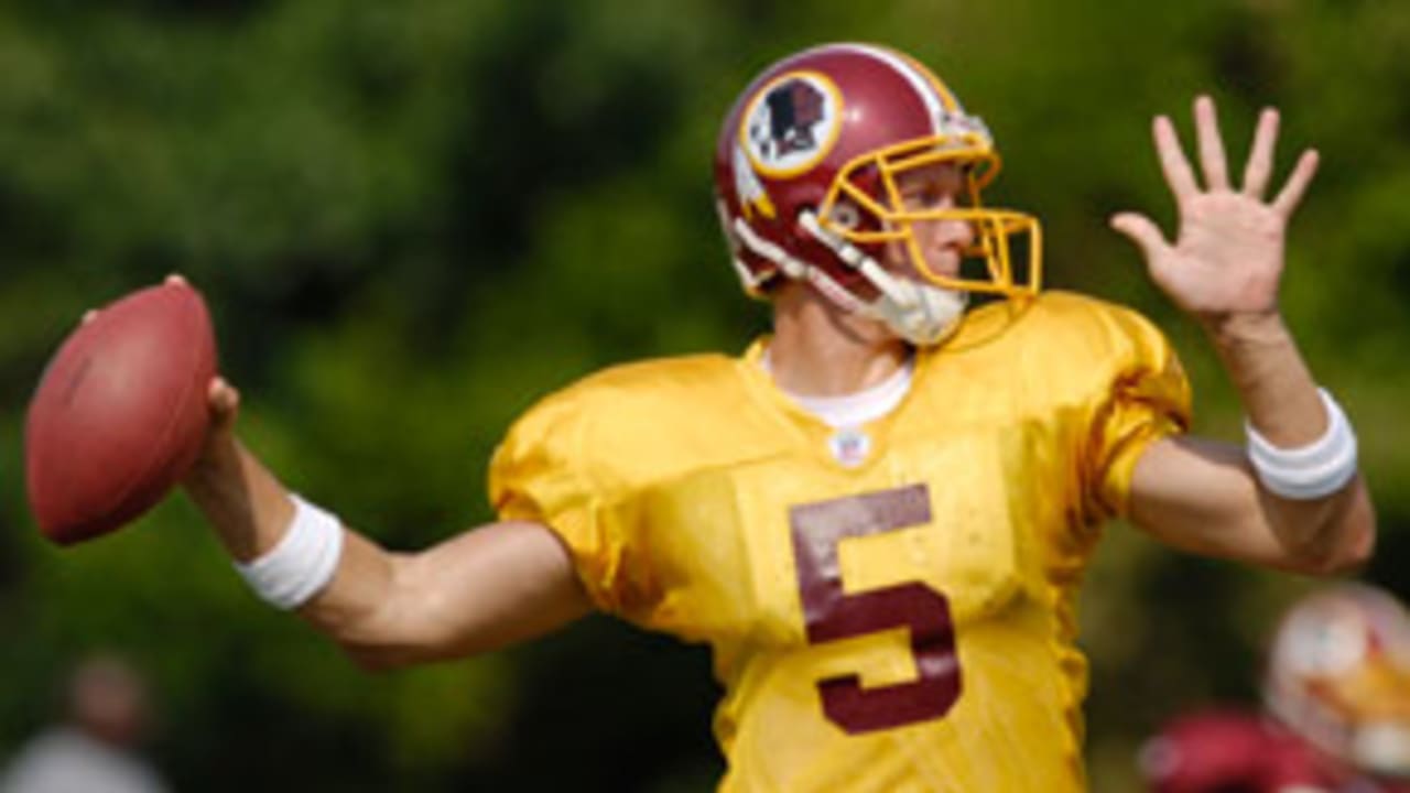 ExQB Casey Bramlet introduces Heads Up Football to Wyoming