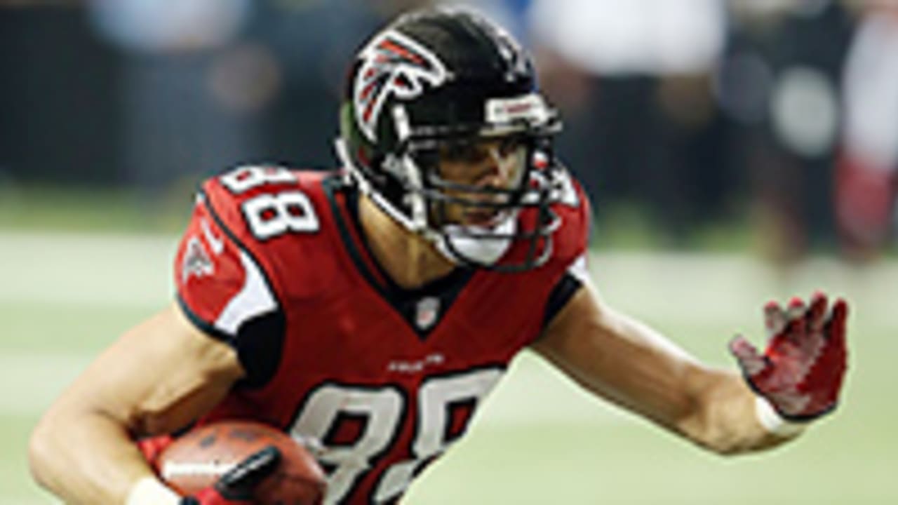 tony-gonzalez-130213-SPOT.jpg