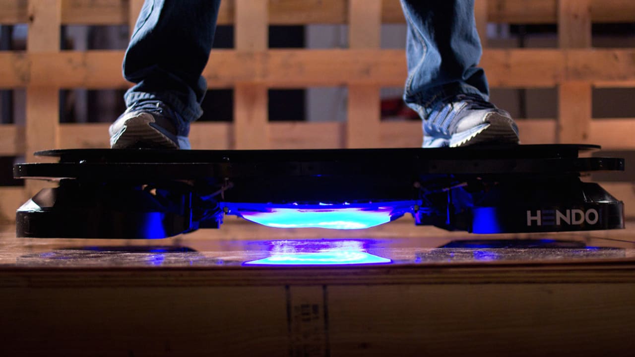 Hoverboard-160118-SL.jpg