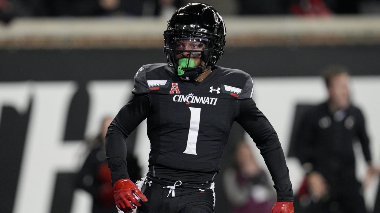 Cincinnati Football: Las Vegas Raiders select Bearcats receiver Tre Tucker  in NFL Draft