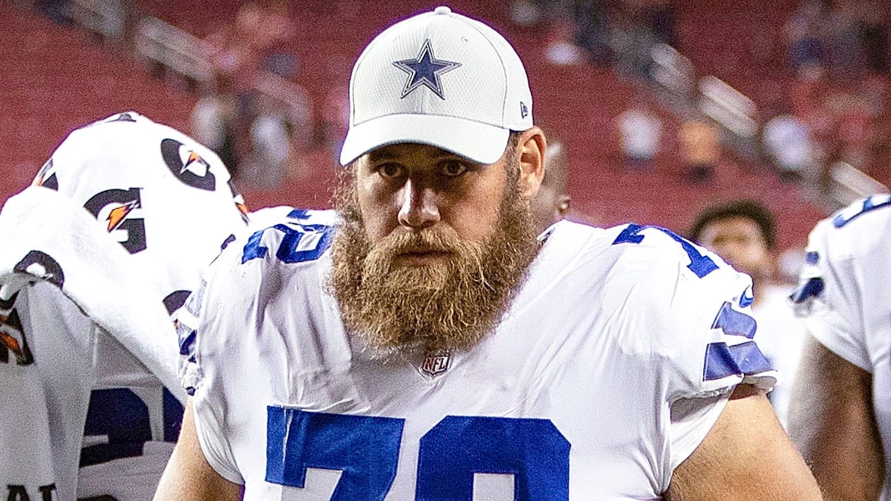 Dallas Cowboys center Travis Frederick has neurological disorder