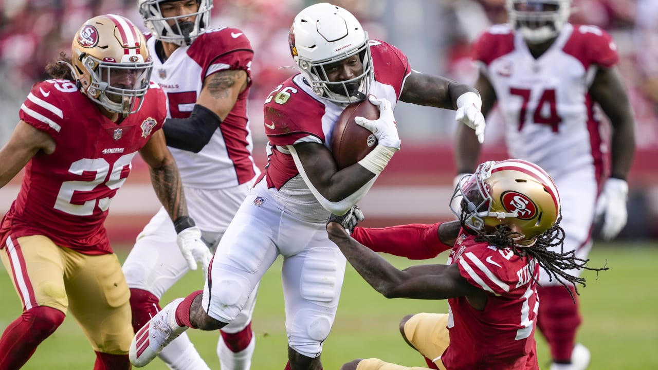 Arizona Cardinals running back Eno Benjamin trucks San Fransisco 49ers  cornerback Dre Kirkpatrick en route to 21-yard touchdown